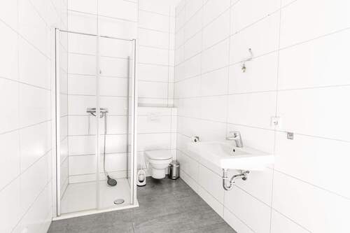 Badezimmer_resized.jpg - 