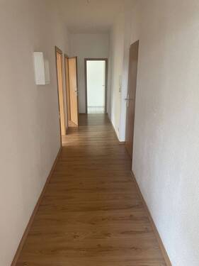 Flur - 2 Zimmer Etagenwohnung in Chemnitz