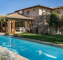 SÜDAFRIKA Französisches Landleben im beliebten Bel-Aire-Estate - Somerset West