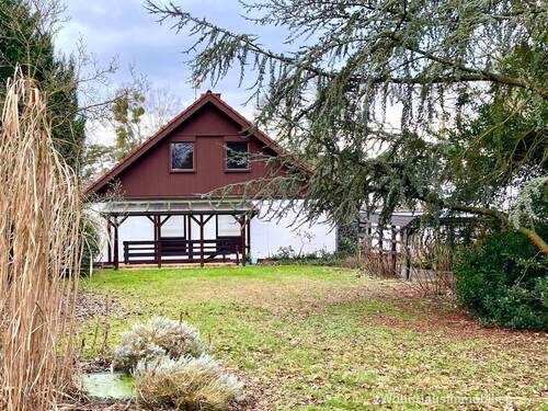 Einfamilienhaus mit großem Garten - Großer Garten mit Einfamilienhaus mit Einliegerwohnung in Kladow
