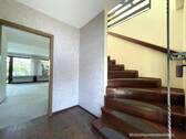 Offenes Treppenhaus zur DG Wohnung - 