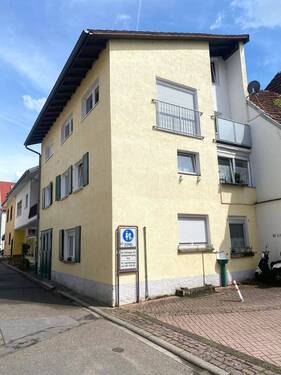 Haus 2, Vorderansicht - 1 Zimmer Mehrfamilienhaus, Wohnhaus zum Kaufen in Wiesloch