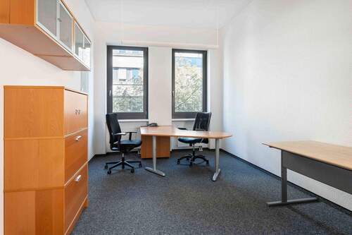 Büro 3 - 