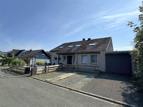 Ansicht EG-/DG-Wohnung - 