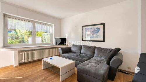 Wohnzimmer 1 - 2-Familienhaus mit Garten, Terrasse und Vollkeller in Stolberg zu verkaufen