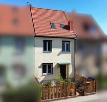 Geräumiges Einfamilienhaus zur verwirklichung Ihrer Träume in Leuna.