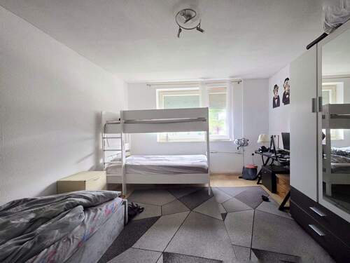 Kinderzimmer 2 - 4 Zimmer Etagenwohnung in Freiburg im Breisgau