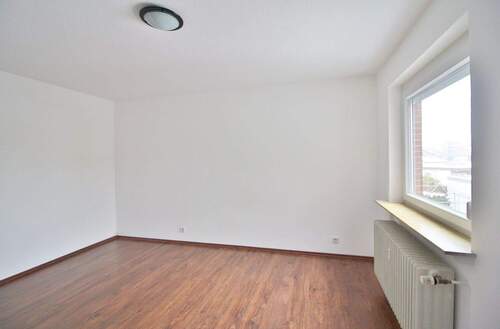 OG-Wohnung / Schlafzimmer - 