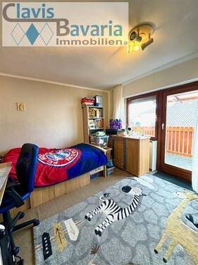 Schlafzimmer mit Balkon - 
