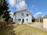 Gartenfläche hinter dem Haus - Einfamilienhaus mit 216,00 m&sup2; in Fredersdorf-Vogelsdorf zum Kaufen
