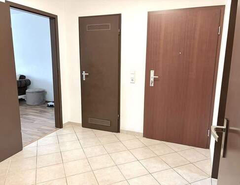 718061_38102024.jpg - 