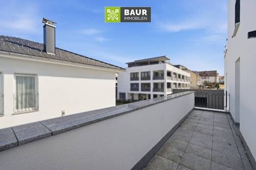 1. OG Balkon_bearb_web - 