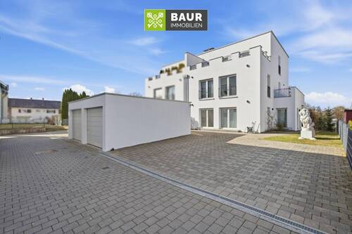 Titelbild - Moderne, großzügige Doppelhaushälfte mit Garage in guter Lage von Isny