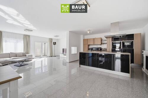 EG Wohnzimmer_web - Doppelhaushälfte mit 192,00 m&sup2; in Isny im Allgäu zum Kaufen