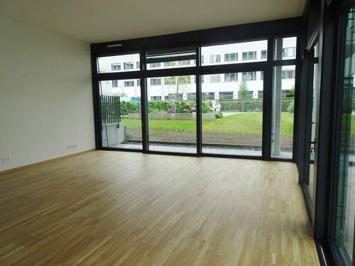 Wohnen - Terrassenwohnung mit 103,00 m² in Frankfurt am Main zur Miete
