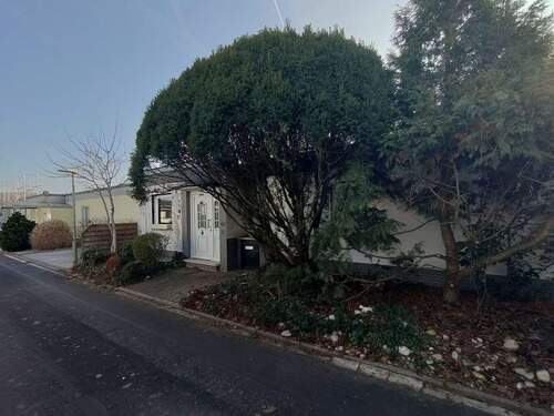 Eingang - Mehrfamilienhaus, Wohnhaus mit 107,00 m&sup2; in Kleinostheim zum Kaufen