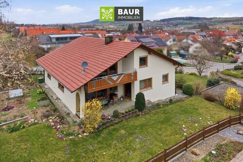 Luftbild - 5 Zimmer Einfamilienhaus zum Kaufen in Wilhelmsdorf-Zußdorf