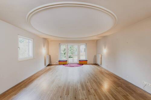 Bild 2 - 8 Zimmer Doppelhaushälfte zum Kaufen in München