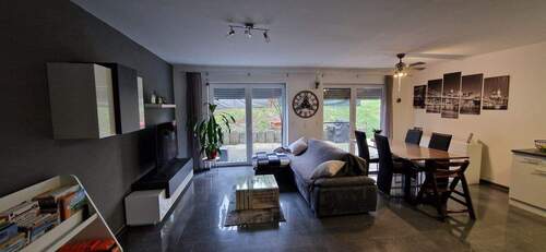 Wohn-Esszimmer - 3 ZKB Wohnung mit Terrasse in ruhiger Lage