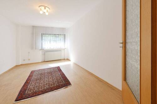 wohnlicher Raum 1 im Unteregschoss - 