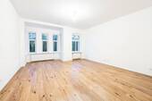 Wohnzimmer - 3 Zimmer Etagenwohnung zur Miete in Oranienburg