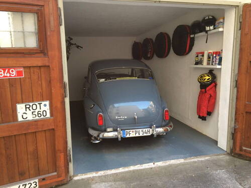 Garage - 3 Zimmer Etagenwohnung in Stuttgart