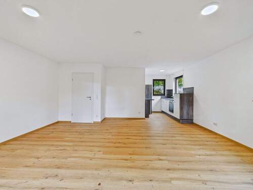 Wohn-/Schlafzimmer - 1 Zimmer Etagenwohnung in Stuttgart