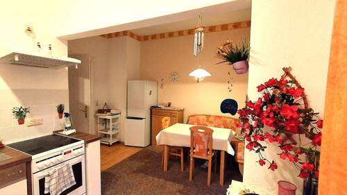 Küche mit Essbereich - 