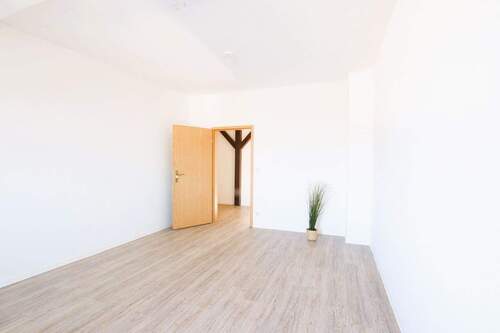 WE10_Schlafzimmer_Bild2.jpg - 