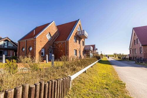 Hausansicht - 1 Zimmer Mehrfamilienhaus, Wohnhaus in Juist