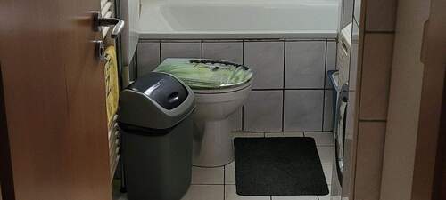 Badezimmer Foto 1.jpg - 