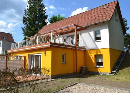 Rückansicht Bild 1 - 7 Zimmer Mehrfamilienhaus, Wohnhaus zum Kaufen in Zislow