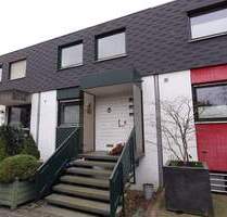 FAMILIENTRAUM MIT GARTEN REIHENHAUS, RUHIGER LAGE, SPLITLEVEL, GARAGE UND VIEL RAUM ZUM WOHLFÜHLEN - Erkrath Unterfeldhaus