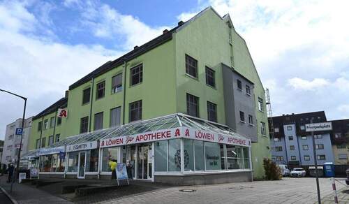 Bewährtes Haus - 1 Zimmer Büro zum Kaufen in Neumarkt