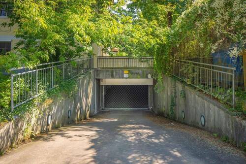 Zufahrt zur Tiefgarage - 3 Zimmer Terrassenwohnung zum Kaufen in Berlin