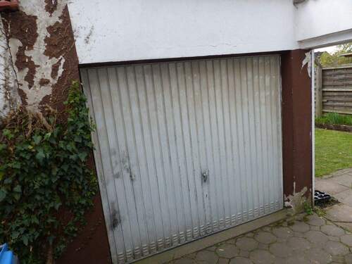 Garage - Einfamilienhaus mit 187,00 m&sup2; in Blomberg zum Kaufen