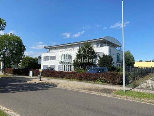 1 - Büro zum Kaufen in Zwenkau
