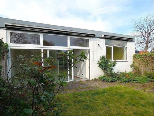 Ansicht von Süden / Garten - Bungalow mit Atrium, kleinem Garten und Freisitz nähe der Universität