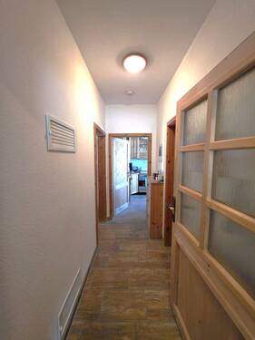 Flur EG.jpg - 3 Zimmer Doppelhaushälfte zum Kaufen in Oberursel