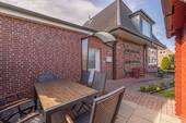 Eingang Wohnung EG links - 