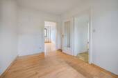 Zimmer mit Durchgang - 