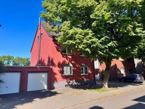 Frontansicht - 5 Zimmer Einfamilienhaus zum Kaufen in Eschweiler