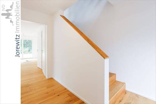 021 - Eingangsbereich - 