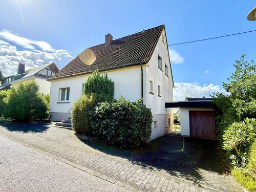 Straßenansicht - 6 Zimmer Einfamilienhaus zum Kaufen in Hachenburg