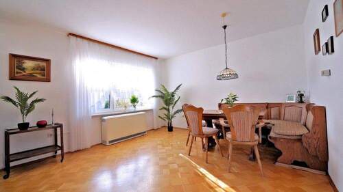 Schoener Essbereich! - 