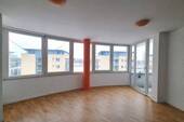 Wohnzimmer Leer - Etagenwohnung mit 59,00 m&sup2; in Berlin zum Kaufen