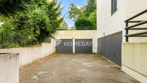 Garage - 5 Zimmer Reihenendhaus zum Kaufen in Berlin