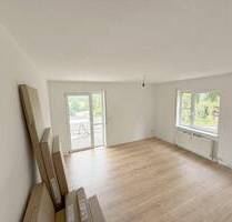 Sehr schöne, helle 2 Zi-Whg mit großem Süd - Balkon, AA und EBK in Möckmühl - Ruchsen