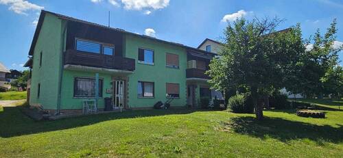 Außenansicht - 9 Zimmer Mehrfamilienhaus, Wohnhaus zum Kaufen in Rieden