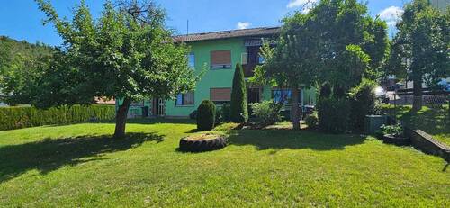 Außenansicht 2 - 9 Zimmer Mehrfamilienhaus, Wohnhaus in Rieden